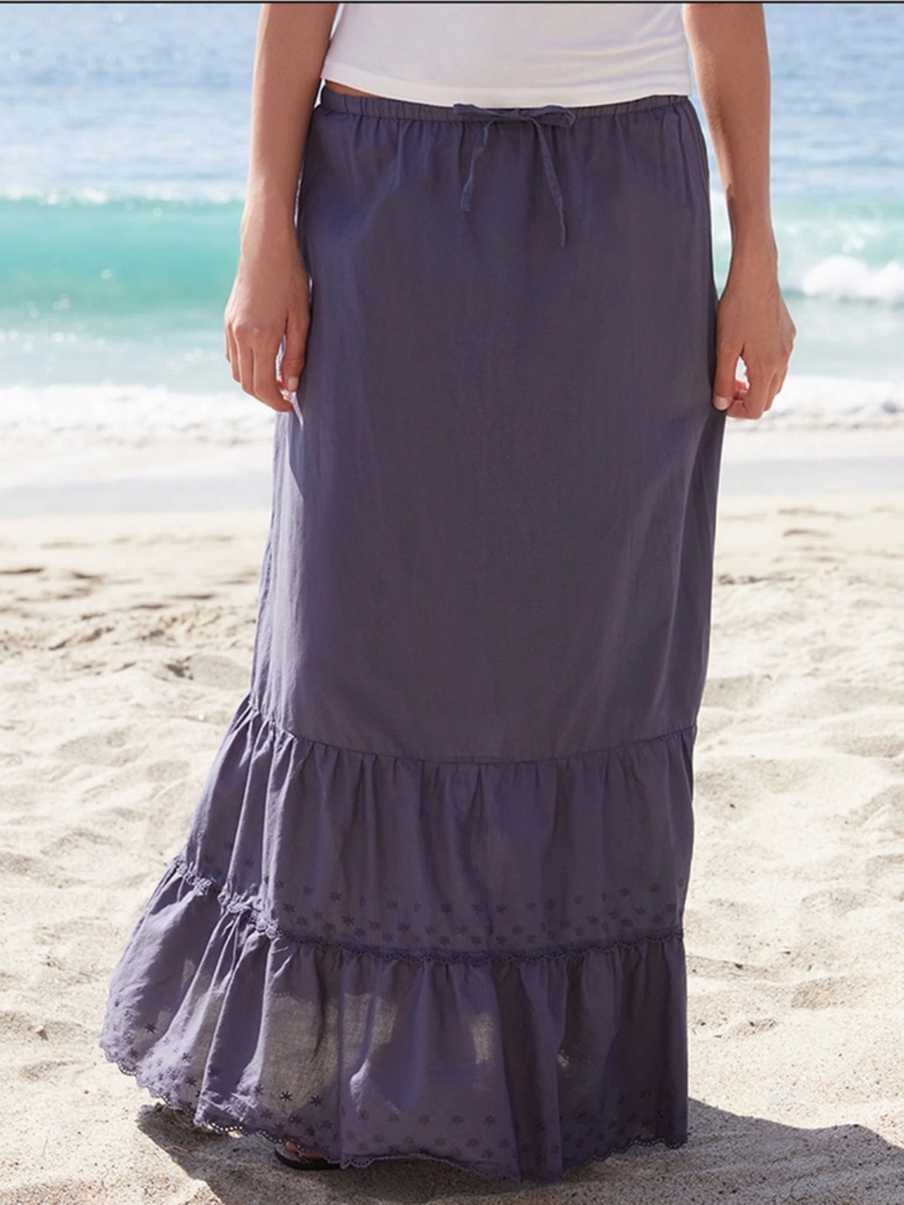 Brandy Melville Skirt - Picture 2 of 2